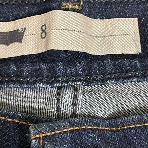 Levi’s Strauss Dark Wash Rolled Up Denim Capris w/4 Pockets *Like New* (8) - Picture 8 of 11